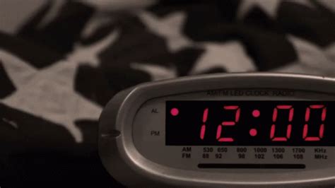 Power Out Alarm Clock GIF - PowerOut AlarmClock Flashing - Discover ...