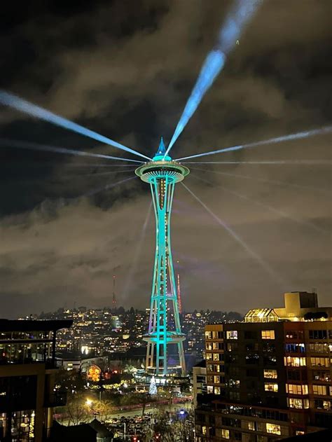 Seattle New Years 2023 in 2024 | Seattle nightlife, Space needle seattle, Seattle photography