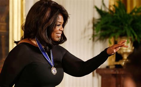 Photos: Oprah Winfrey gets Presidential Medal of Freedom