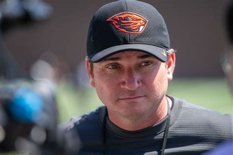 Oregon State’s Jonathan Smith Pac-12 named co-coach of the year, record ...