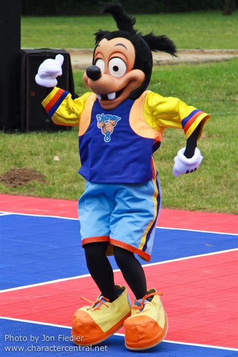 Max Goof At Disney Character Central Goof Troop Goofy Movie Disney