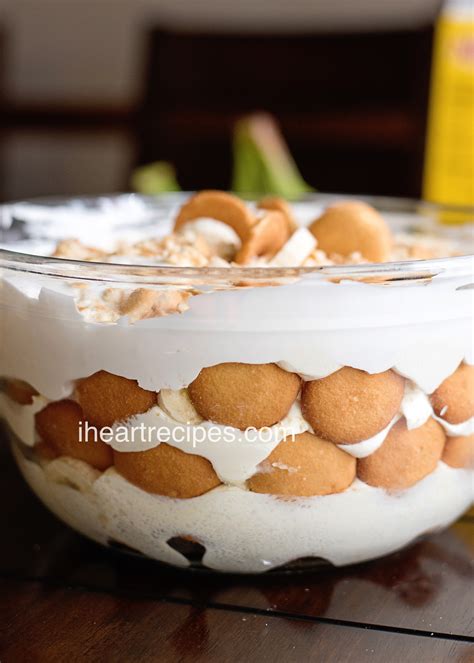 Banana Pudding With Nilla Wafers And Cool Whip - Banana Poster