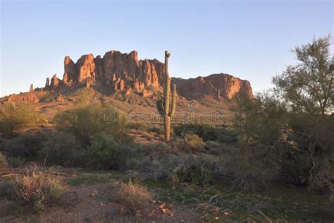 The Superstition Mountains In Arizona Stock Photo Image Of Desert