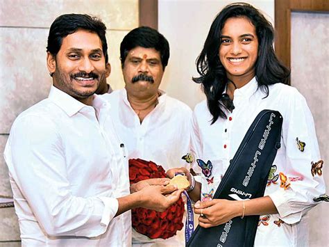 Jagan Mohan Reddy Family Photos - Scopalabor