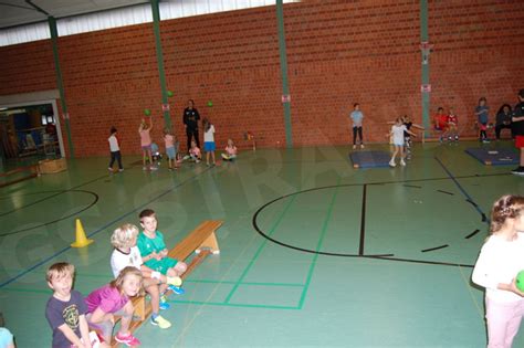 Grundschule Strande Handballaktionstag