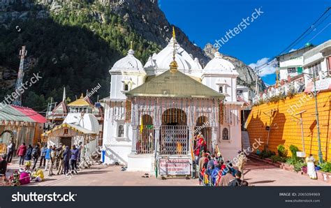 Gangotri 24 Oct 2021 Gangotri Temple Stock Photo 2065094969 | Shutterstock