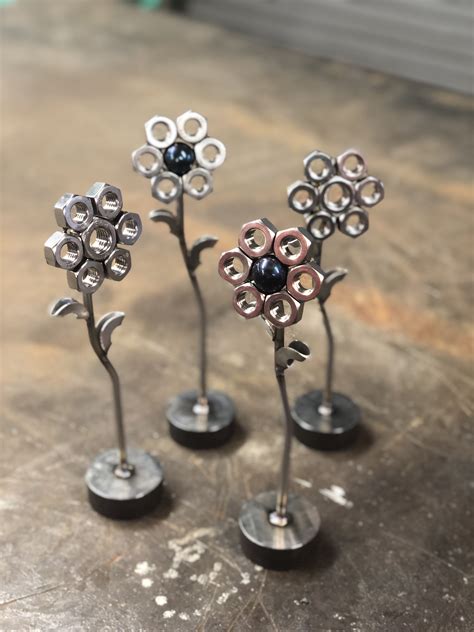 Stainless Steel And Carbon Steal Flowers Recycled Metal Art Metal Art