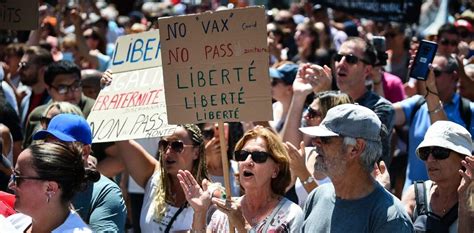 Le mouvement antivax n est pas qu une dérive complotiste Slate fr