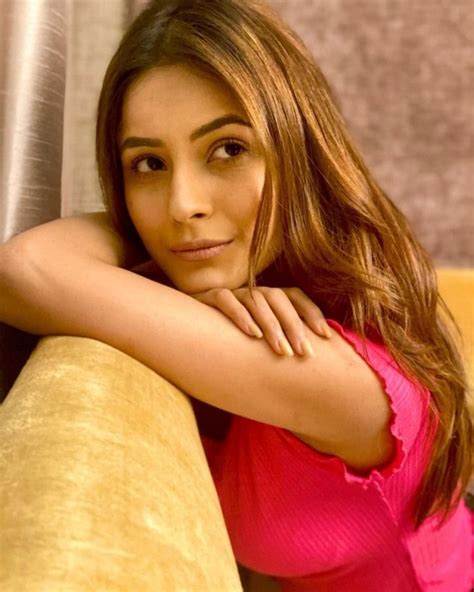 Shehnaaz Gills Stunning New Photoshoot Has Her Fans Swooning Entertainment Gallery News The