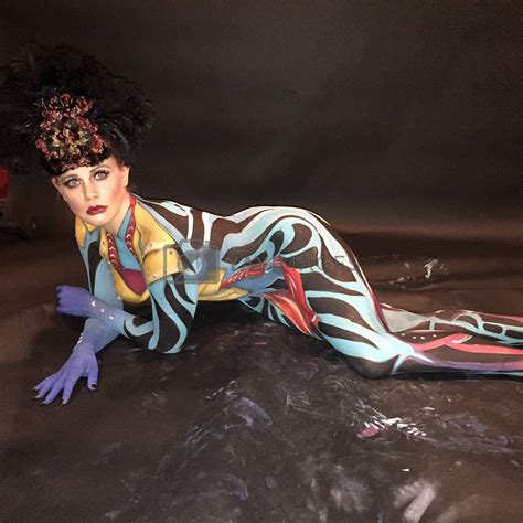 Maitland Ward prepares for the "Living Art" Exhibition featuring body