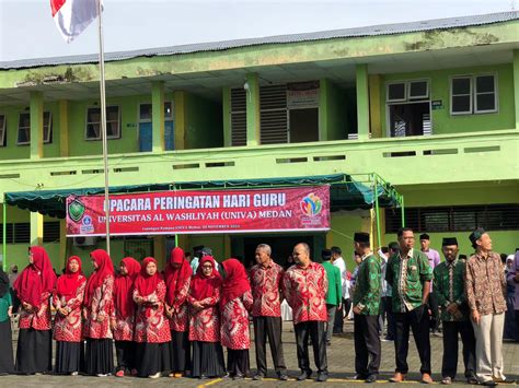 Pelaksanaan Upacara Bendera Memperingati Hari Guru Nasional Tahun 2022