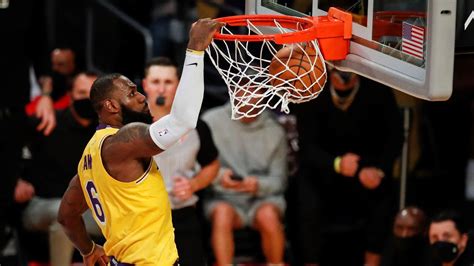 Video Lebron James La Superestrella De La Nba Ahora Tiene Otra