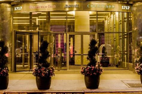 Residence Inn New York Manhattan/Central Park - 3 HRS star hotel in New ...