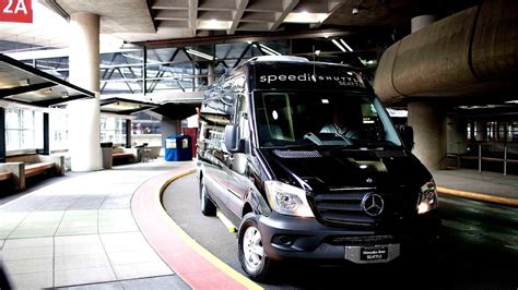 Hotels At Seattle Airport With Shuttle Service - Trip to Airport