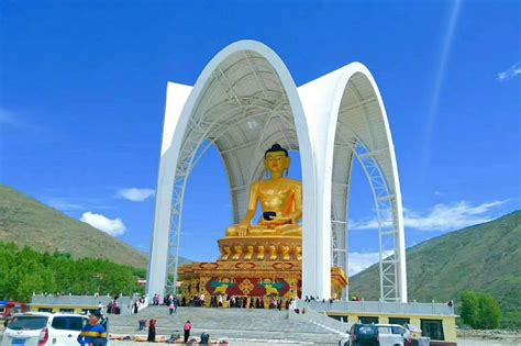 Drago County: Giant Buddha statue and prayer wheels demolished - Free Tibet