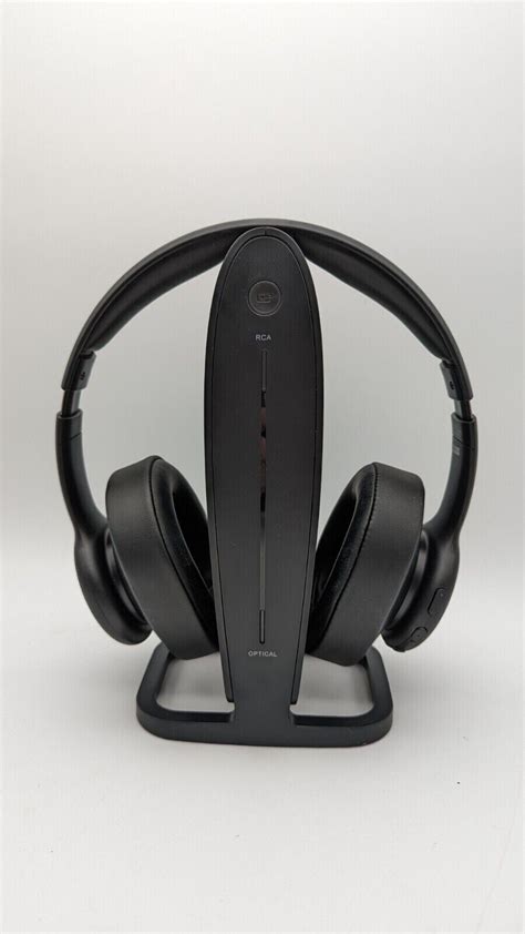 Insignia Ns Hawhp2 Rf Wireless Over The Ear Headphones Black Ebay