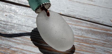 Sea Glass Drilling Tutorial – Beachcombing Magazine