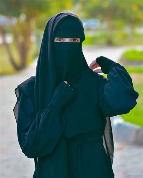 Niqabi