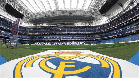 Watch Real Madrid’s amazing retractable pitch at the Santiago Bernabéu stadium - AS USA