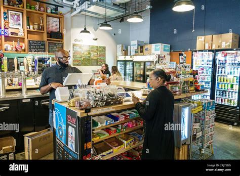 Convenience Food Store Business Bodega Grocery Hi Res Stock Photography