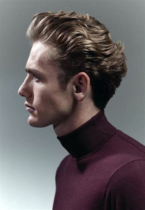 Wavy Hairstyles For Men