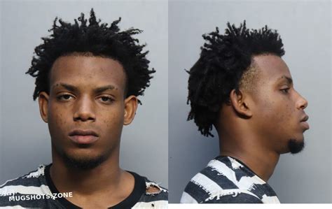 DIXON DEVIN TORRENCE 03 25 2023 Miami Dade County Mugshots Zone