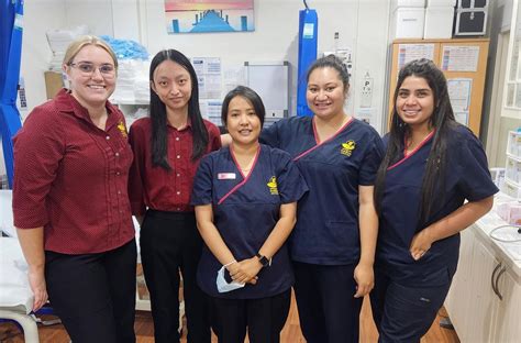 how to become a practice nurse