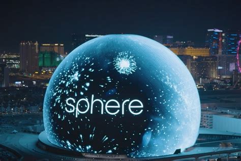 worlds largest  screen revealed  filmmaker