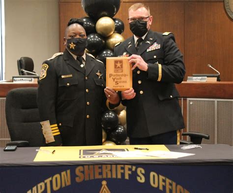 Hampton Sheriffs Office Partners With Armys Pays Program Virginia Sheriffs Institute