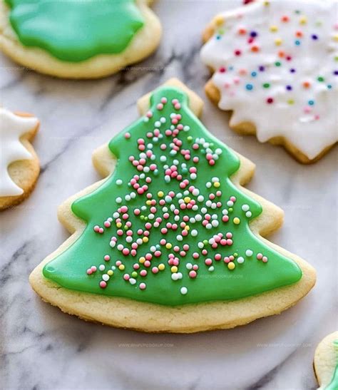 Silky Smooth Sugar Cookie Icing Recipe for Dreamy Treats - Whip Up Cook Up