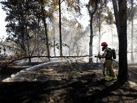 Meer Dan Honderd Brandweerlui Bestrijden Brand Net Over De Grens In