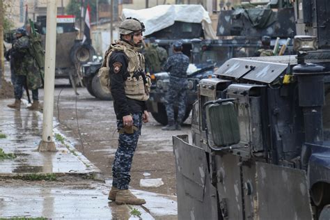 Iraqi Federal Police Conduct Operations To Free West Mosul From Isis