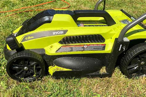 The 6 Best Mulching Lawn Mowers Tested And Reviewed