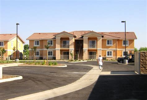 Parkview Village Apartments | Sinanian Development, Inc.