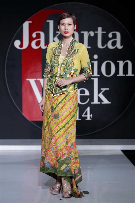 Jakarta Fashion Week 2014 Roemah Kebaya Fashionwindows Network