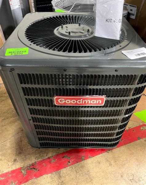 Goodman GSX 1 5 Ton 14 SEER Goodman Air Conditioner Condenser O65OX For