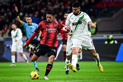 Confira Galeria De Fotos De Milan X Sassuolo Pelo Campeonato Italiano