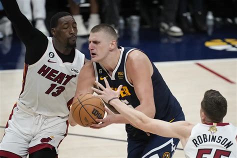 Nba Finals Heat Beat The Odds Again With Game 2 Win News Sports Jobs The Nashua Telegraph