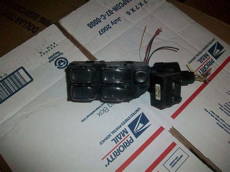 Find 97 98 99 CADILLAC DEVILLE MASTER POWER WINDOW SWITCH In Birmingham