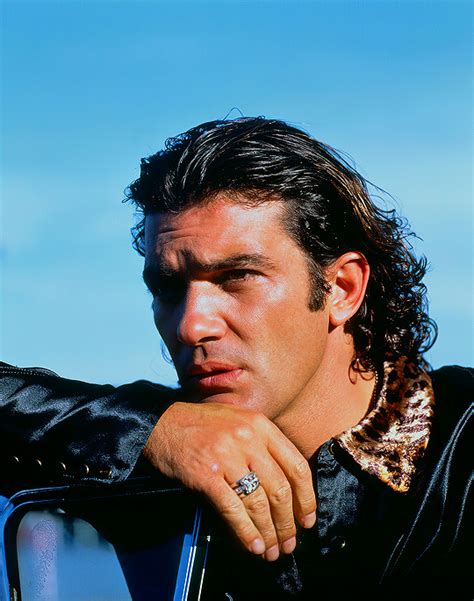 Antonio Banderas Young - What Happened To Antonio Banderas And Where Is ...