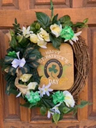 St. Patrick’s Day Wreath - Miraclepony