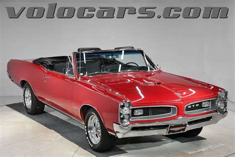 1966 Pontiac GTO | Volo Museum