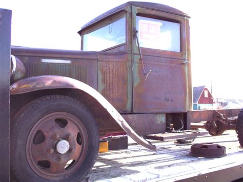 1930 REO Speed Wagon DF Tonner Flatbed Truck For Sale