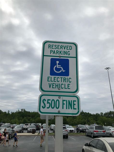 chesapeake house travel plaza 2