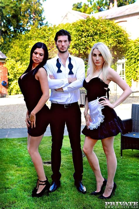 Sarah Connelly IMG Porn Pic