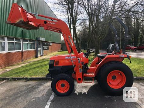 Kompaktn Traktor Kubota L Wd S Eln M Naklada Em Bazar