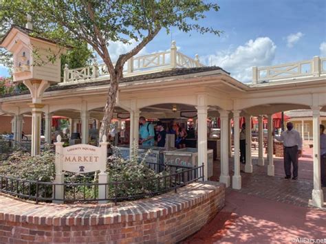 News Liberty Square Market Has Officially Reopened In Magic Kingdom