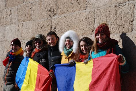 Tricolorul României a fluturat pe Marele Zid de 1 Decembrie Dan Tomozei