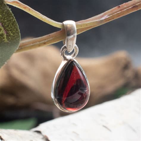 Garnet Sterling Silver Pendant (.925) - Rocks – Crystals – Fossils ...