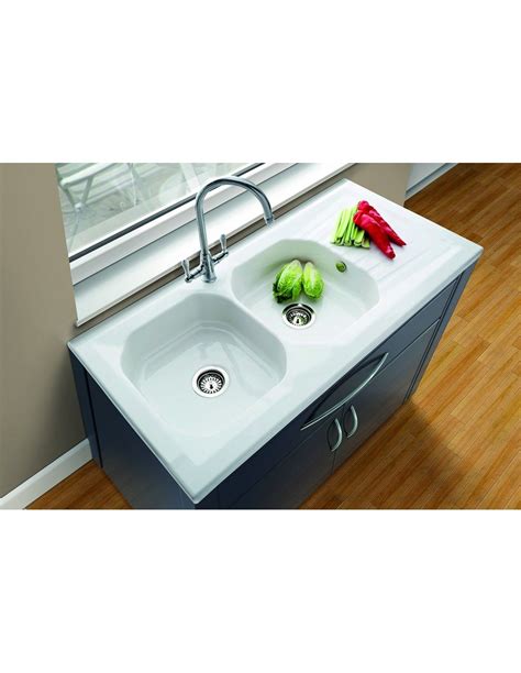 Villeroy And Boch Provence Ceramic Sinks Double Bowl Sit On Kitchens Sinks 1 0 And Double Drainer